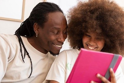 Supporting Parents to Raise Happy and Successful Young People
